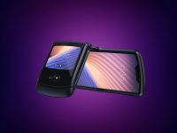 Zou je een Razr 3 kopen als het goedkoper was?  Motorola denkt van wel